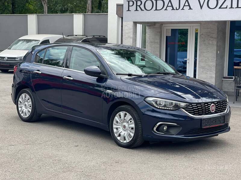 Fiat Tipo L E D  N A V I