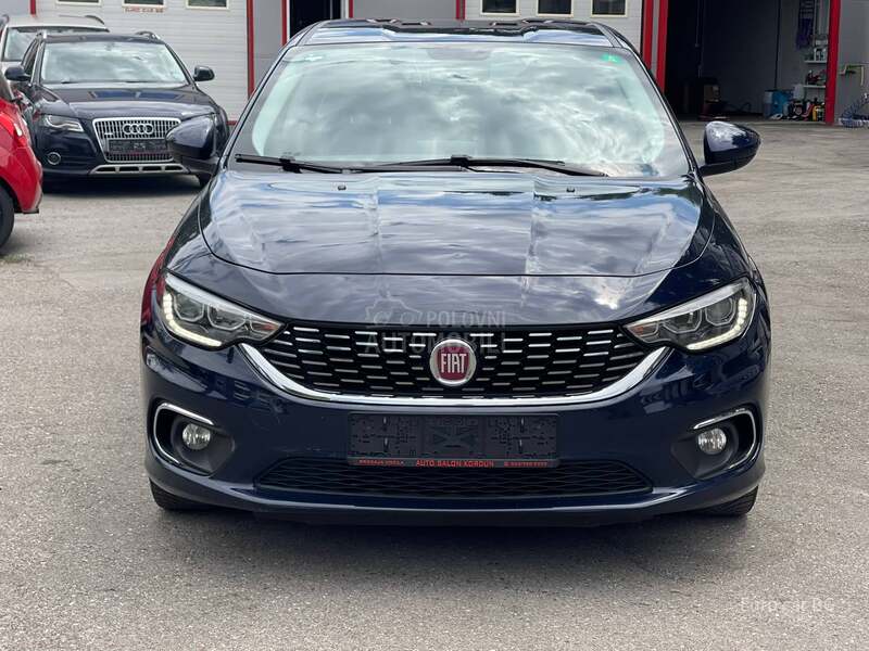 Fiat Tipo L E D  N A V I