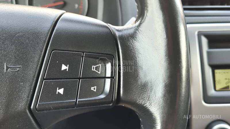 Volvo V50 1.6 i CH
