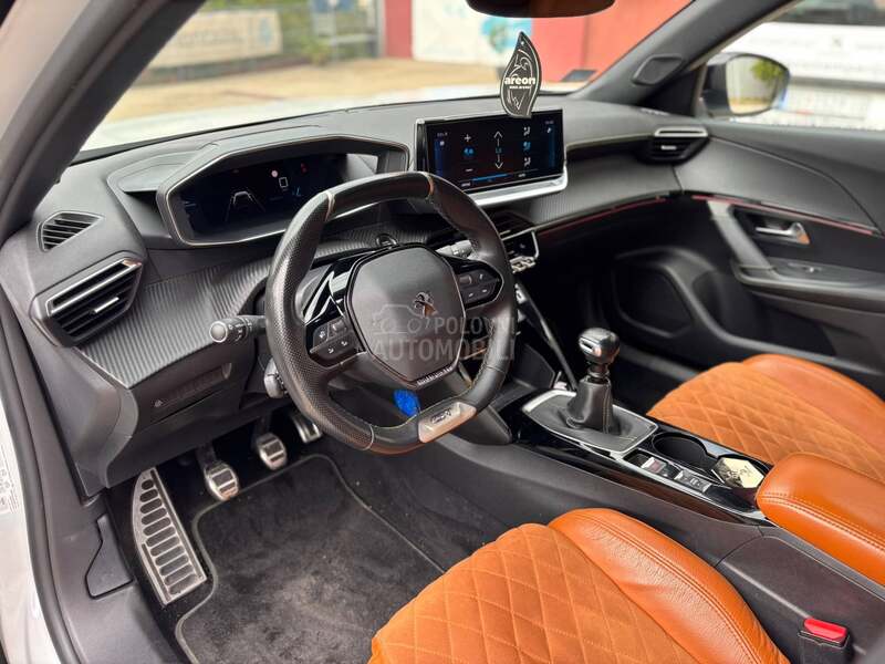 Peugeot 2008 GT-line 1.5hdi