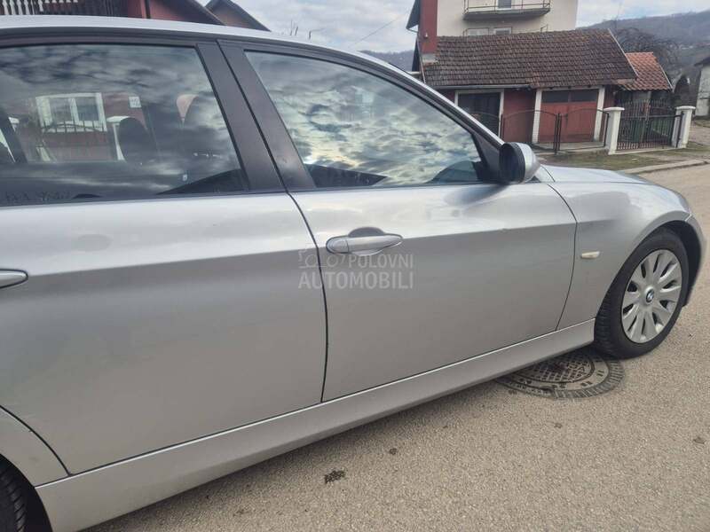 BMW 320d 2008