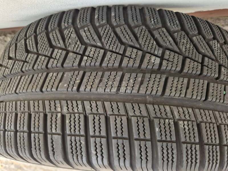 Aluminijumske felne DEZENT VW SEAT AUDI 19" 5 x 112