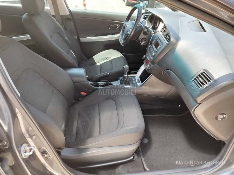 Kia cee`d sw 1.4  MPI CHAMPION
