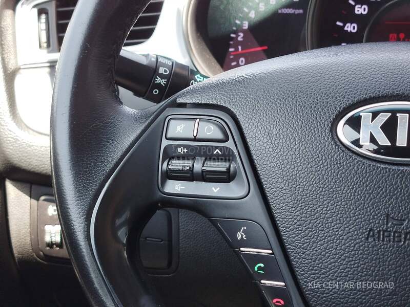Kia cee`d sw 1.4  MPI CHAMPION