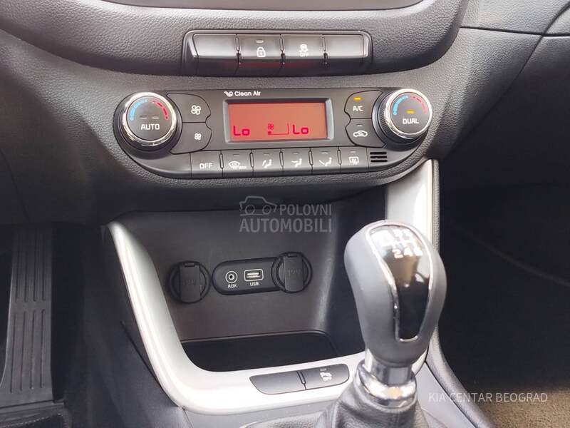 Kia cee`d sw 1.4  MPI CHAMPION