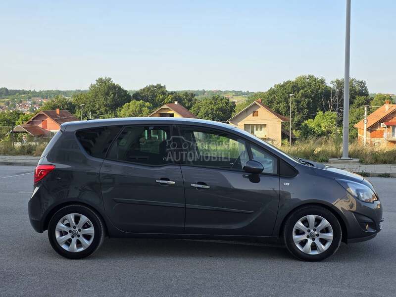 Opel Meriva 1.4t SVAJCARSKA