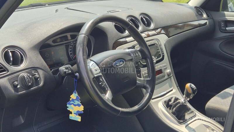 Ford Galaxy 2.0 TREND