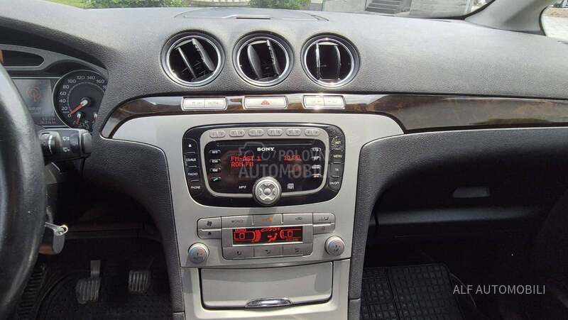 Ford Galaxy 2.0 TREND