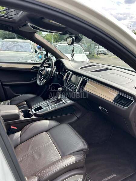 Porsche Macan MACAN S