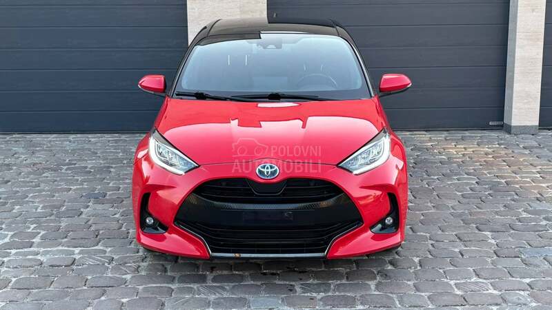 Toyota Yaris 1.5 HY  P.A.N.O.R.AM