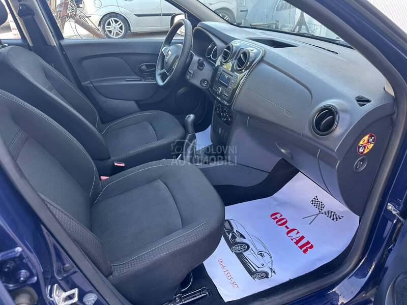 Dacia Sandero 1.0 B.E.N.Z.I.N