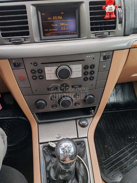 Opel Vectra C 1.9 CDTI ELEGANCE