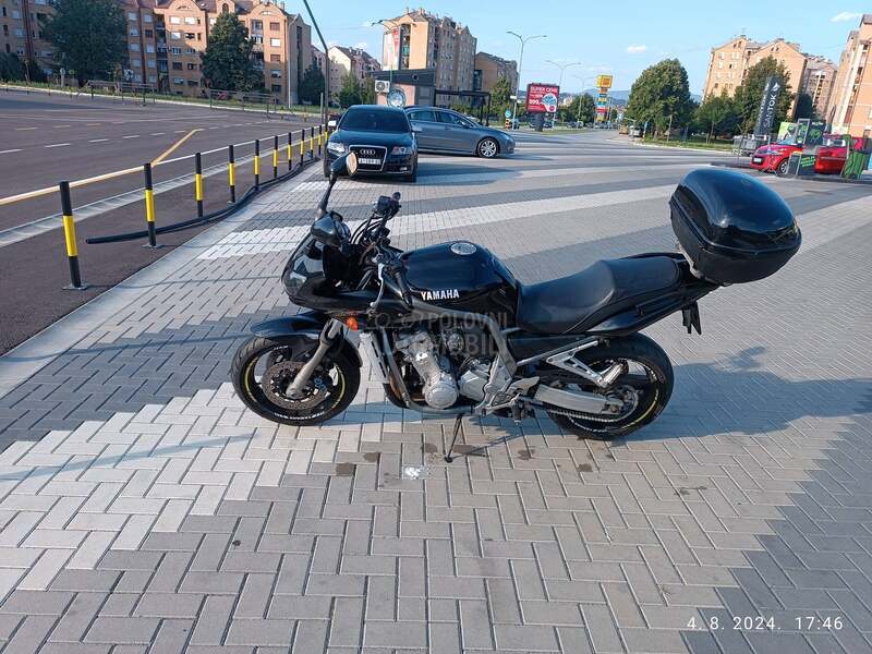 Yamaha fsz 1000