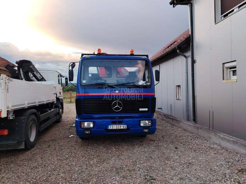 Mercedes Benz 1318