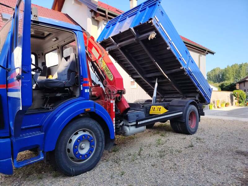 Mercedes Benz 1318