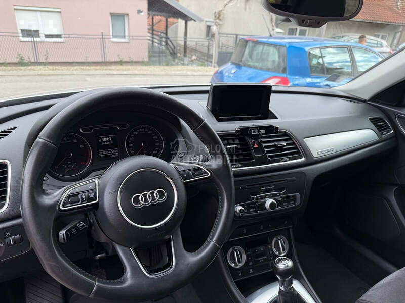 Audi Q3 S line