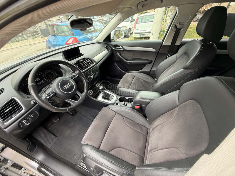 Audi Q3 S line