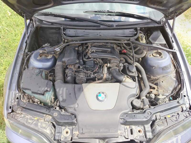 BMW 320d E46