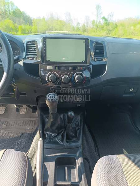 Toyota Hilux 