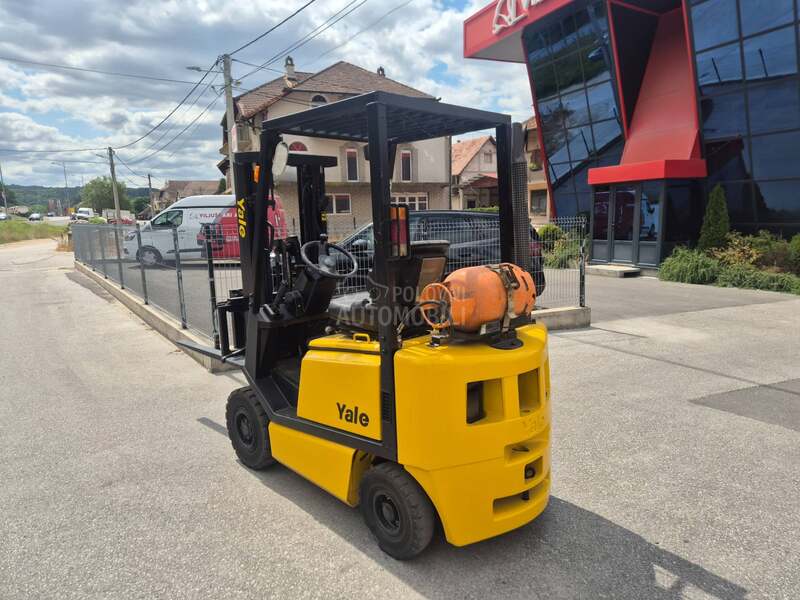 Yale 1,6 tona Triplex
