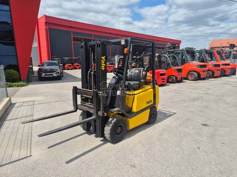 Yale 1,6 tona Triplex