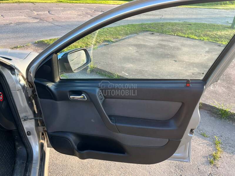 Opel Astra G 