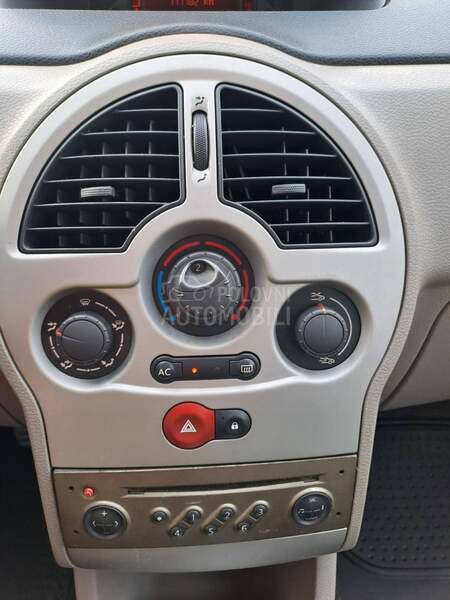 Renault Modus 1.4 16V