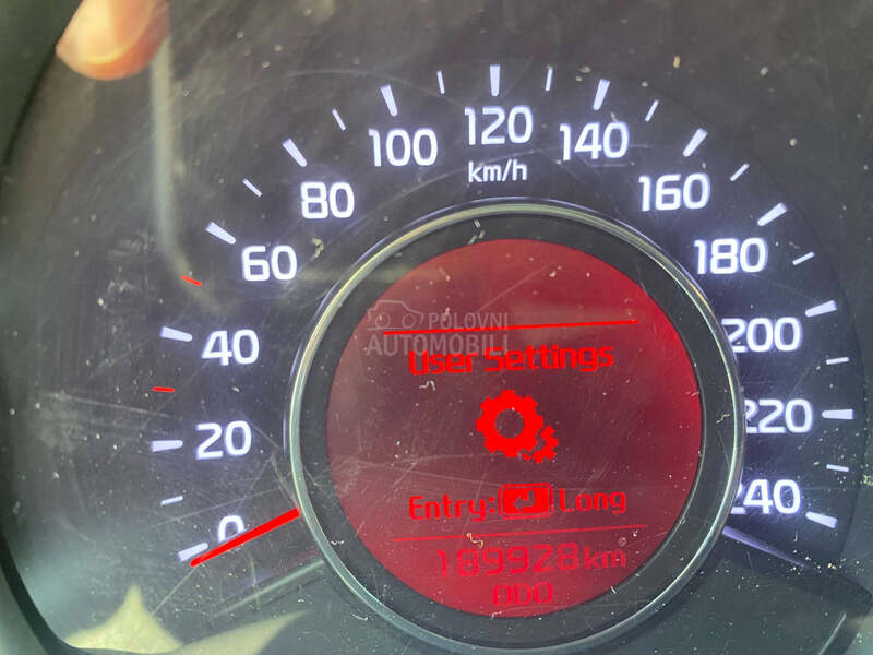Kia cee`d 1.6 EX M/T 5DR