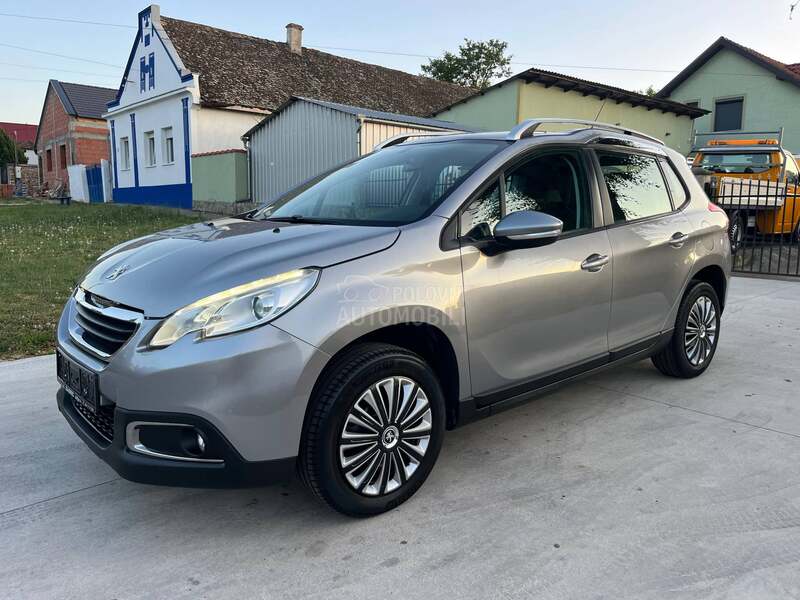 Peugeot 2008 1.2 PURETECH