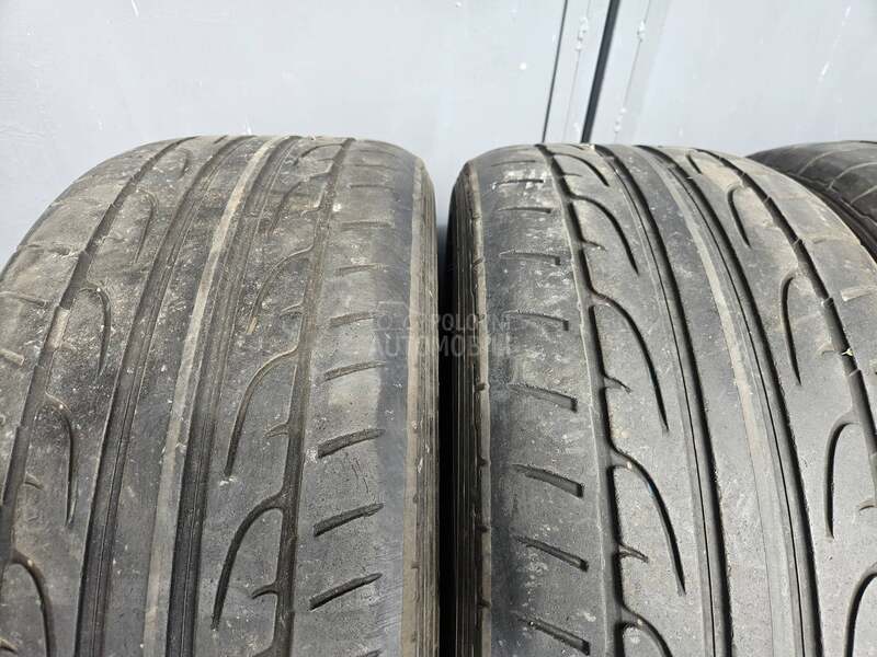 Dunlop 255/45 R19 Letnja