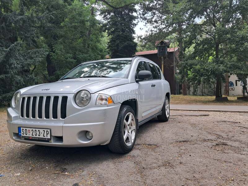 Jeep Compass 2 . 0 / C R D 4 X 4