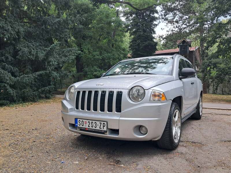Jeep Compass 2 . 0 / C R D 4 X 4
