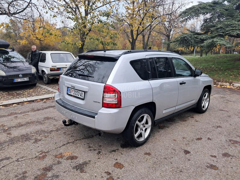 Jeep Compass 2 . 0 / C R D 4 X 4