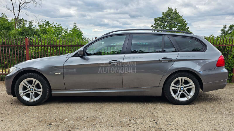 BMW 320 d  xdrive  /CH/