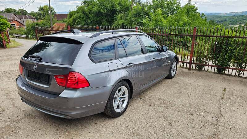 BMW 320 d  xdrive  /CH/