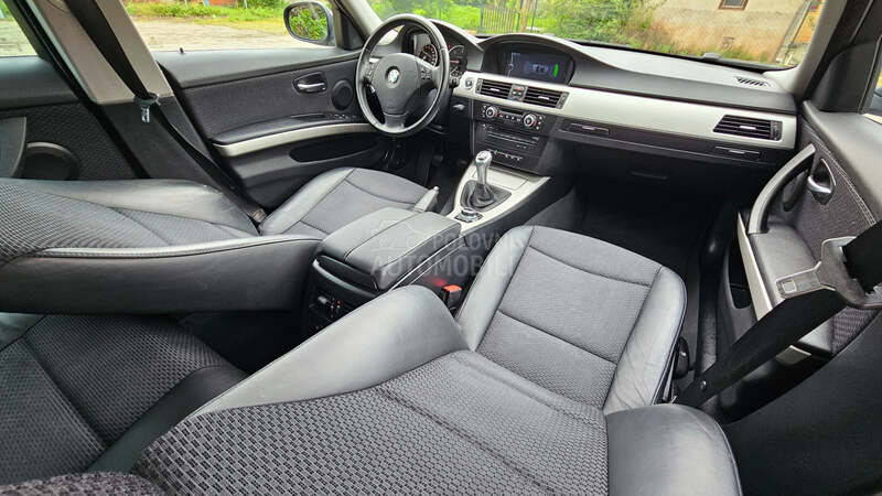 BMW 320 d  xdrive  /CH/