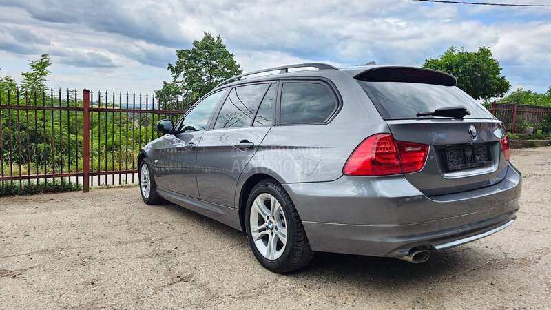 BMW 320 d  xdrive  /CH/
