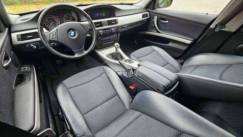 BMW 320 d  xdrive  /CH/