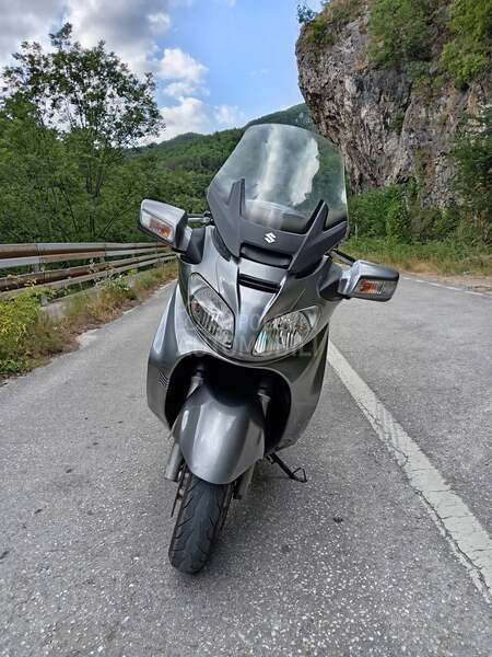 Suzuki Burgman 650 Executive