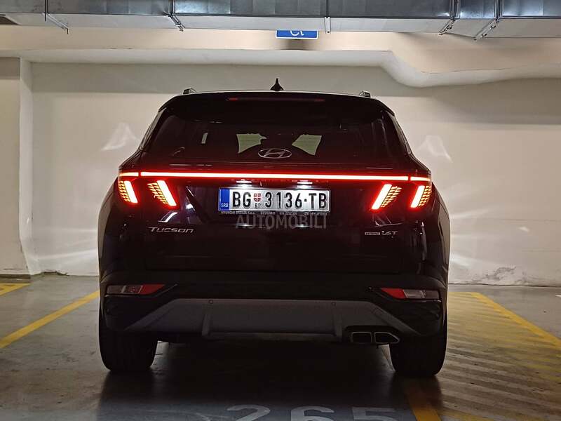 Hyundai Tucson 1.6ULTIMATE SUN 4WD