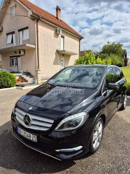 Mercedes Benz B 200 CNG