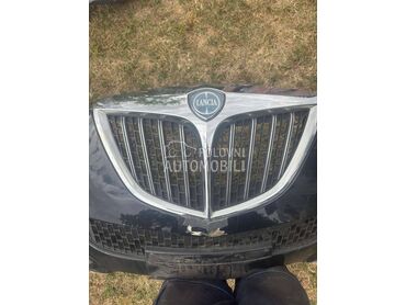 Maska prednjeg branika za Lancia Delta od 2008. do 2012. god.