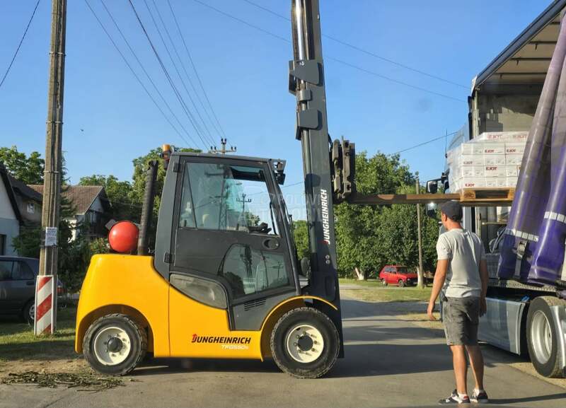 Jungheinrich TFG550S