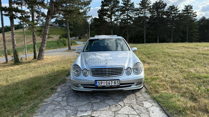 Mercedes Benz E 320 4matic  avangard
