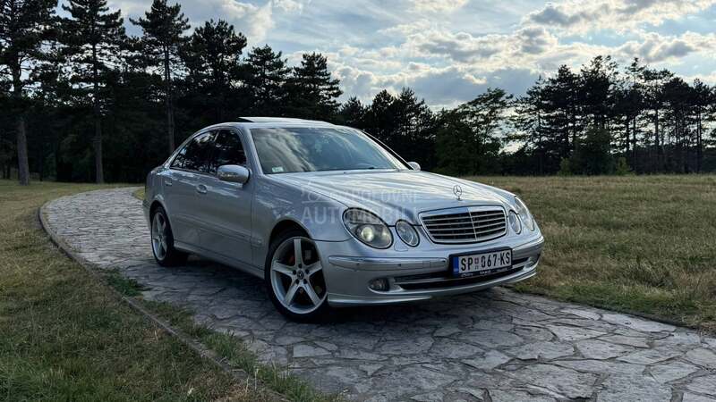 Mercedes Benz E 320 4matic  avangard