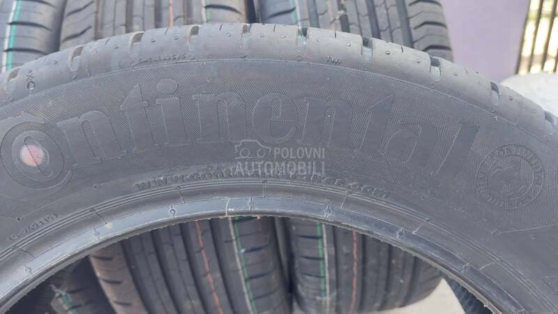 Continental 215/55 R17 Letnja