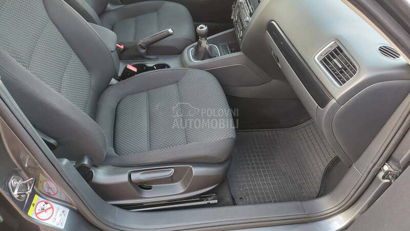 Volkswagen Jetta 
