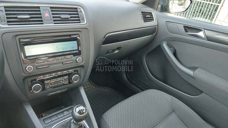 Volkswagen Jetta 