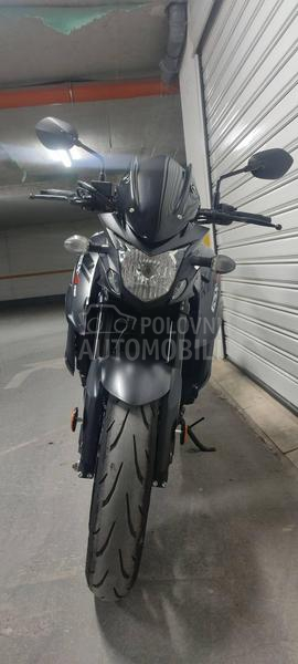 Suzuki GSXS 750