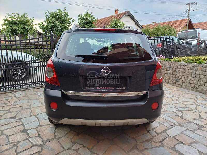 Opel Antara 2.0 / 4X4 / CH